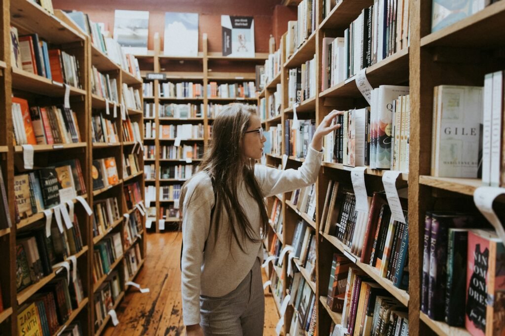 Study Masters In Canada With Scholarship For International Students 